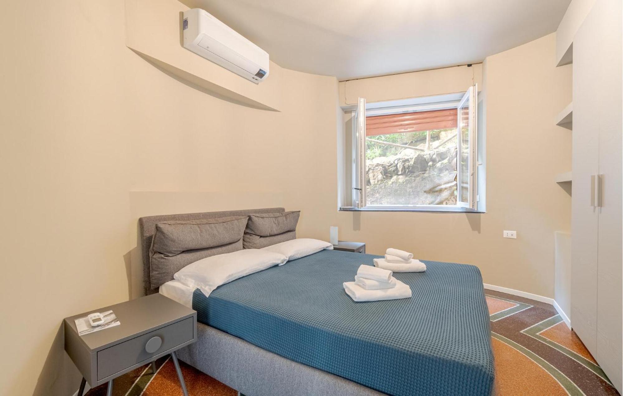 Apartment 1 Bedroom In Recco